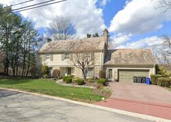 Pre-foreclosure in  Greenridge Ln Pittsburgh, PA 15220