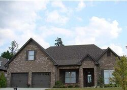 Pre-foreclosure in  Chapel Hills Pkwy Fultondale, AL 35068