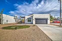 Pre-foreclosure in  N 23rd Ave Phoenix, AZ 85021