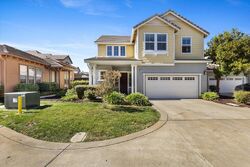 Pre-foreclosure in  Grapevine Dr Patterson, CA 95363