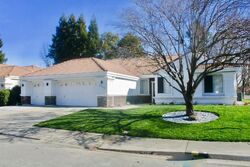 Pre-foreclosure in  Meadowlark Way Yuba City, CA 95993