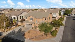 Pre-foreclosure in  Lotus Ln Lancaster, CA 93536