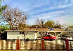 Pre-foreclosure in  Del Valle Ave La Puente, CA 91744