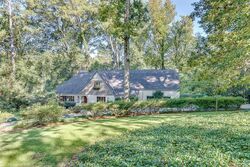 Pre-foreclosure in  Peachtree Battle Ave Nw Atlanta, GA 30327