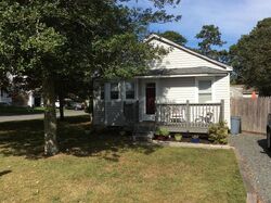 Pre-foreclosure in  Earie Way Forked River, NJ 08731