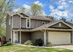 Pre-foreclosure in  92nd Dr Urbandale, IA 50322