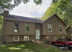 Pre-foreclosure in  E Sheridan Bridge Ln Olathe, KS 66062