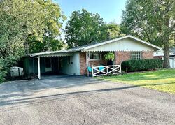 Pre-foreclosure in  W Olive St Bolivar, MO 65613