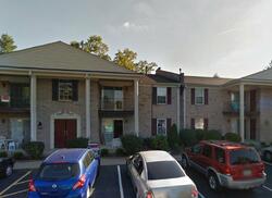 Pre-foreclosure in  Logsdon Ct Louisville, KY 40243