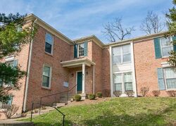 Pre-foreclosure in  Brownsboro Rd  Louisville, KY 40207