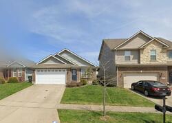 Pre-foreclosure in  Hardwood Rd Lexington, KY 40509