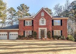 Pre-foreclosure in  Endicott Rdg Peachtree City, GA 30269