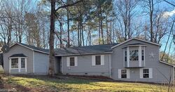 Pre-foreclosure in  Ahwenasa Trl Macon, GA 31220