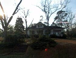 Pre-foreclosure in  E 19th Ave Cordele, GA 31015