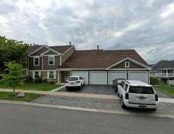 Pre-foreclosure in  Trails Dr Unit V2 Schaumburg, IL 60194