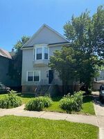 Pre-foreclosure in  W 62nd St Chicago, IL 60621