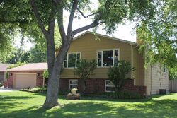 Pre-foreclosure in  N Fieldcrest St Wichita, KS 67212