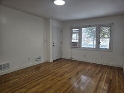 Pre-foreclosure in  Pasadena Ave Lodi, NJ 07644