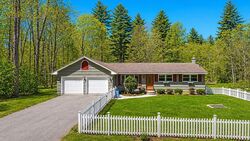  Harris St, Granby MA