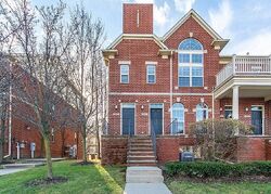 Pre-foreclosure in  Camden Dr Troy, MI 48084