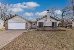 Pre-foreclosure in  Flanders St Ne Minneapolis, MN 55449