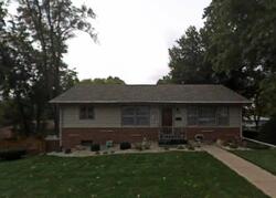 Pre-foreclosure in  E 2nd St Papillion, NE 68046