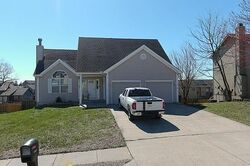 Pre-foreclosure in  N Madison Ave Kansas City, MO 64155
