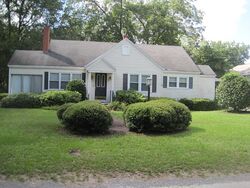 Pre-foreclosure in  Highland Ave Sumter, SC 29150