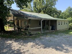 Pre-foreclosure in  County Road 510 Bloomfield, MO 63825