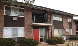Pre-foreclosure in  ECHORIDGE LN APT G Saint Louis, MO 63123