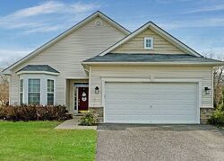 Pre-foreclosure in  Eagle Ridge Cir Lakewood, NJ 08701