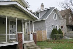 Pre-foreclosure in  Cleveland Ave Columbus, OH 43211