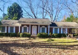 Pre-foreclosure in  Black River Rd New Zion, SC 29111