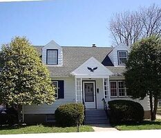Pre-foreclosure in  7th St New Brunswick, NJ 08901
