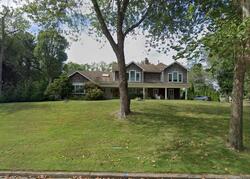 Pre-foreclosure in  Rustic Gate Ln Huntington Station, NY 11746