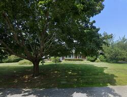 Pre-foreclosure in  Pleasant Ln Southampton, NY 11968