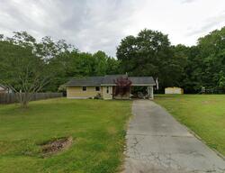 Pre-foreclosure in  Birdsong Cir Grimesland, NC 27837