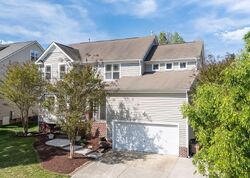 Pre-foreclosure in  Linslade Way Wake Forest, NC 27587