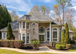 Pre-foreclosure in  Sparrowwood Dr Wake Forest, NC 27587