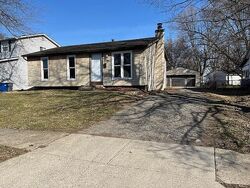 Pre-foreclosure in  PARKLINE DR Columbus, OH 43232