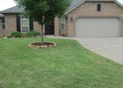 Pre-foreclosure in  Sw 173rd St Oklahoma City, OK 73170