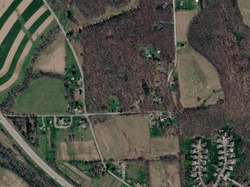 Pre-foreclosure in  Glen Rape Rd Zelienople, PA 16063