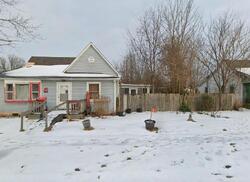 Pre-foreclosure in  Hampton St Paducah, KY 42001