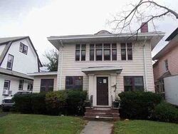 Pre-foreclosure in  GIRARD PL Newark, NJ 07108