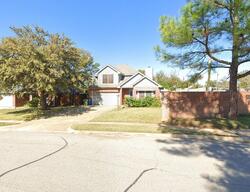 Pre-foreclosure in  Laguna Vista Way Grapevine, TX 76051