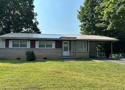  E Unaka Ave, Johnson City TN