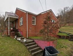 Pre-foreclosure in  Danbury St Kingsport, TN 37665