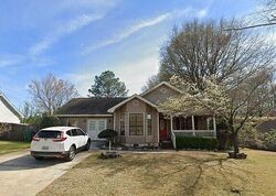 Pre-foreclosure in  Eric Dr Bonaire, GA 31005