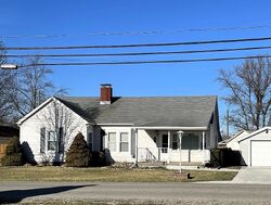 Pre-foreclosure in  Green Rd Madison, IN 47250