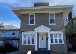 Pre-foreclosure in  NOTTINGHAM TER Toledo, OH 43610
